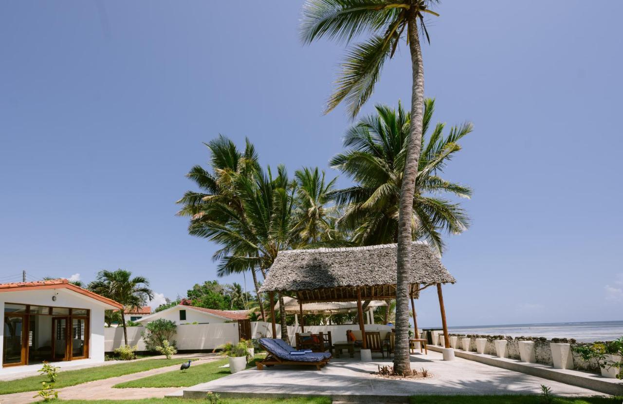 Oasys House - Beautiful Private Beach Front Home Msambweni Exteriér fotografie