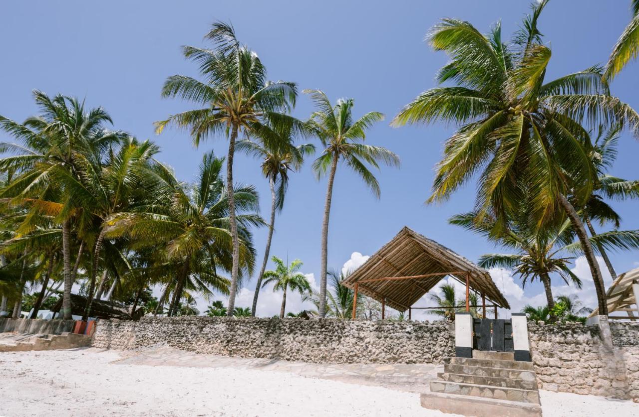 Oasys House - Beautiful Private Beach Front Home Msambweni Exteriér fotografie